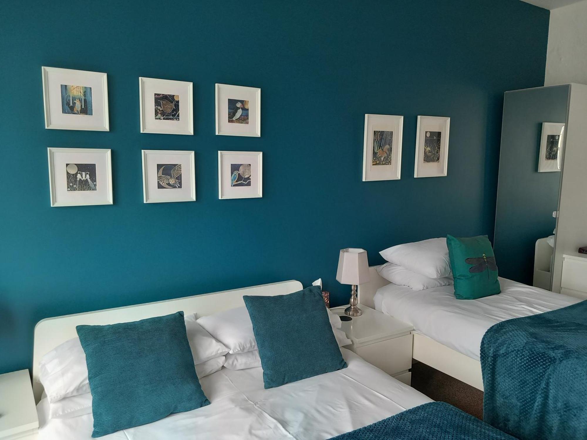 Bryncelyn Guesthouse لانْوُرتيد ويلز المظهر الخارجي الصورة